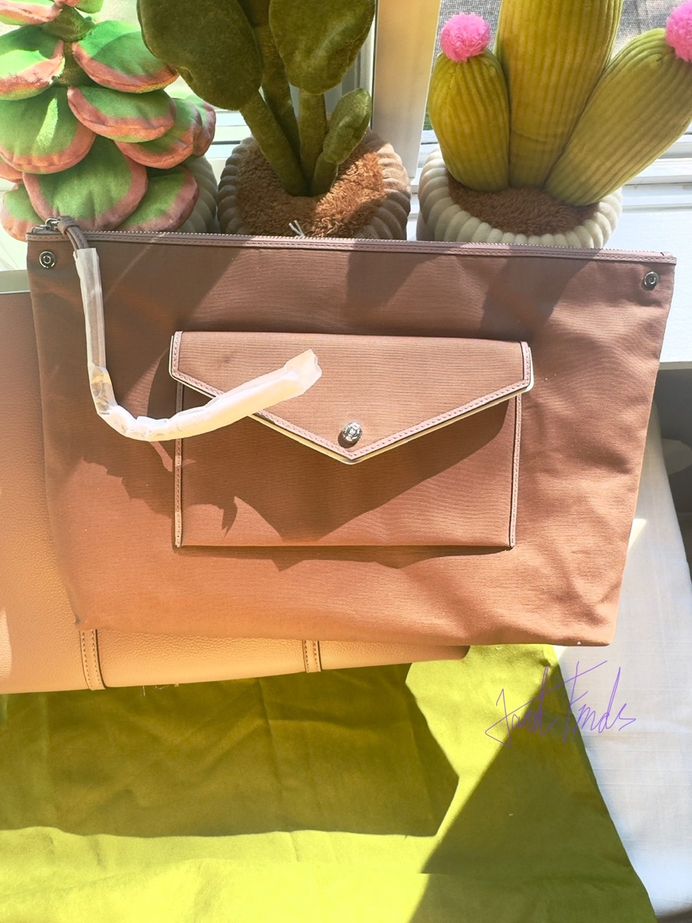 NWT🪻 Tory Burch Perry Tote in Light Mauve | Leather Tote Bag (Fits 13" Laptop) - Picture 8 of 15